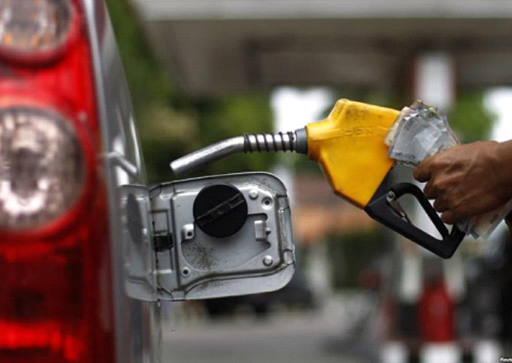 Fuel Prices to Surge 10% as Global Oil Costs Rise