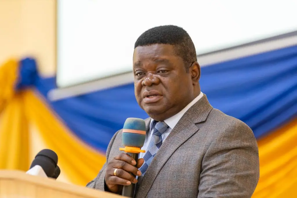 ISSER warns Bank of Ghana on gold reserve risks and monetary tightening costs