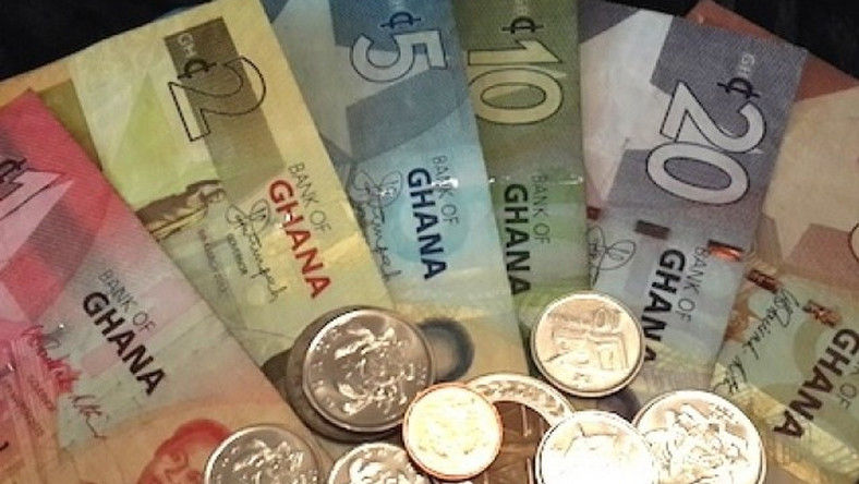 Mahama Backs Cedi Note Refresh for Security, Bank of Ghana to Decide