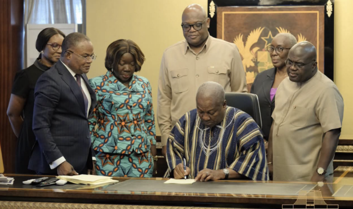Mahama Enacts New Investment Law to Boost Economy