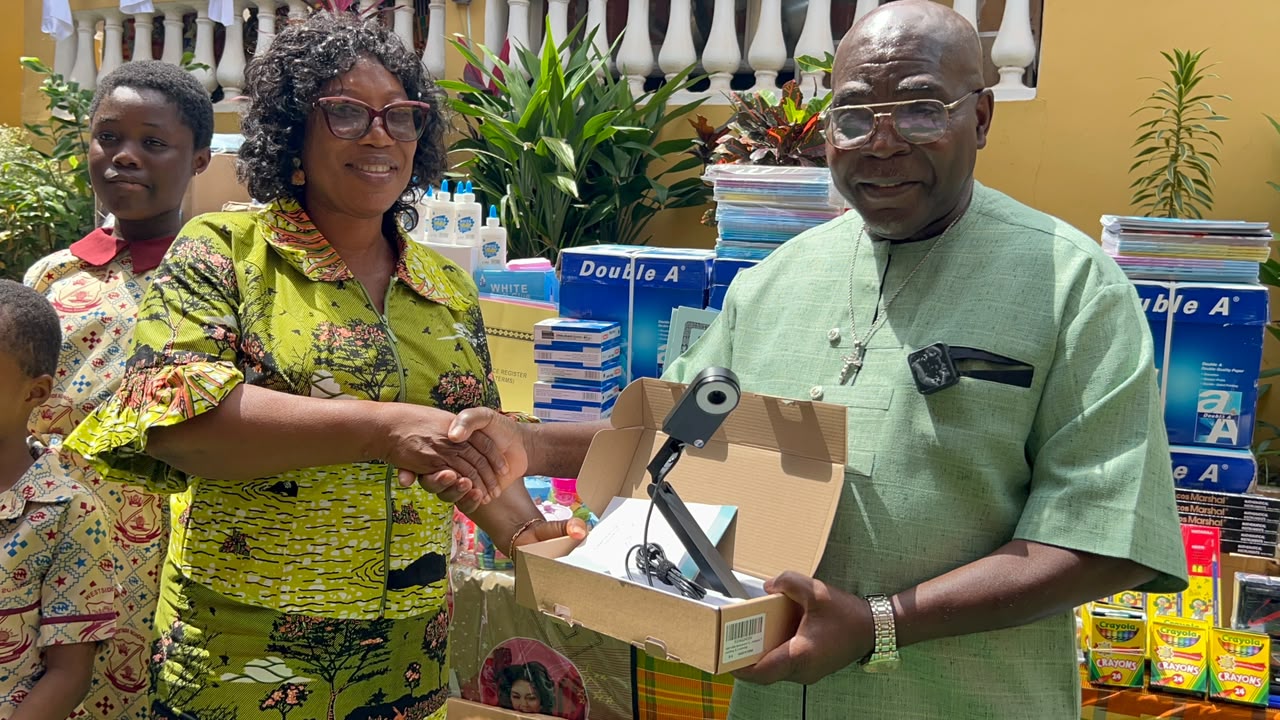 Retired Teacher Donates GHS 513,000 in Learning Materials to Accra Schools